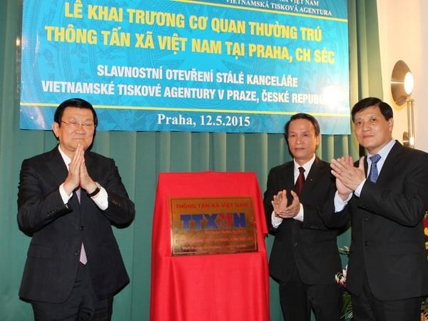 President Truong Tan Sang calls for increased mutual understanding with Czech Repu - ảnh 2